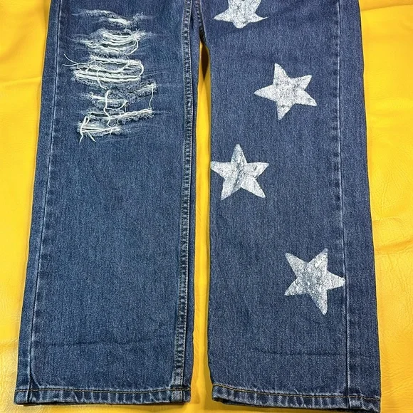 Levi's 505 Star Spangled Ripped Straight Leg Relaxed Jeans - Picture 5 of 10